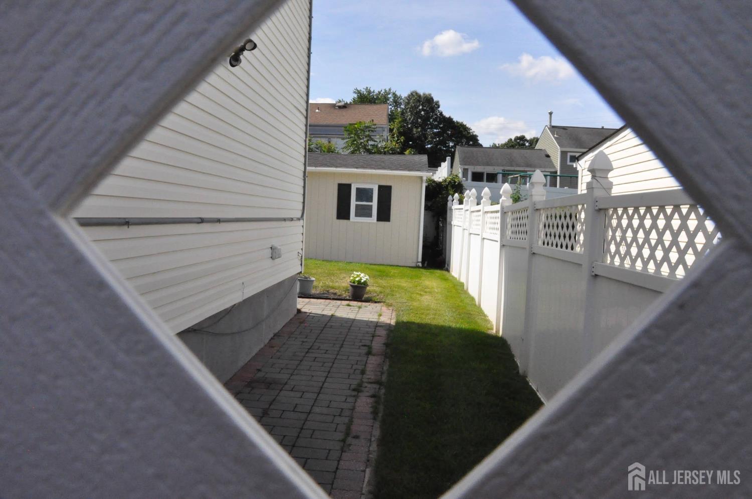 9 Florence Drive Parlin NJ 08859