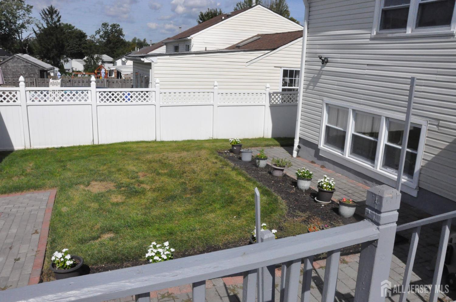 9 Florence Drive Parlin NJ 08859