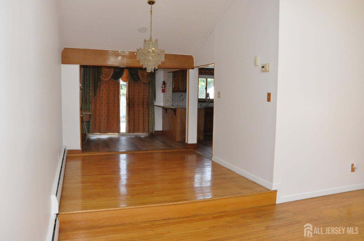 9 Florence Drive Parlin NJ 08859