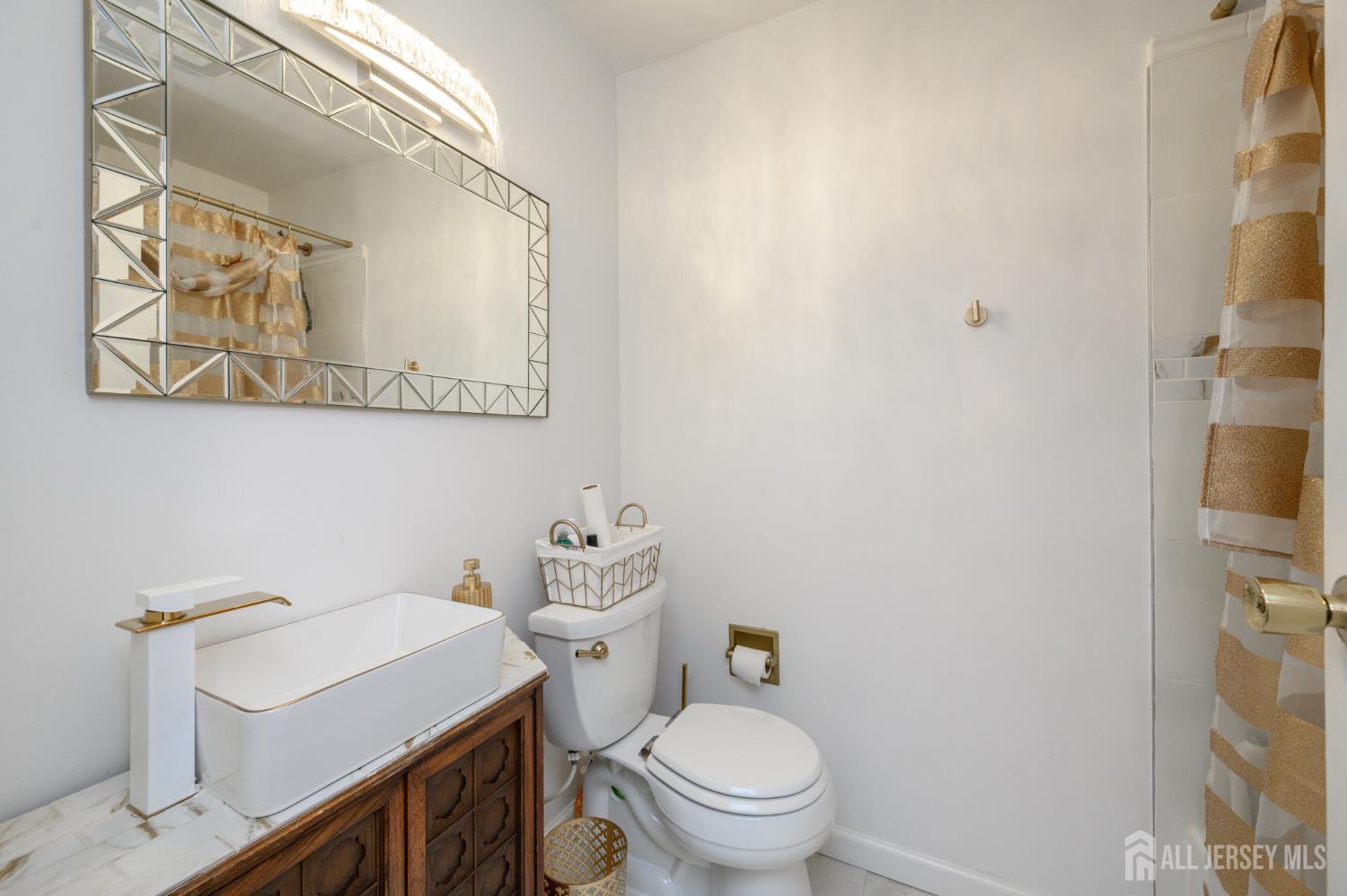 125-127 Princeton Lane North Plainfield NJ 07063