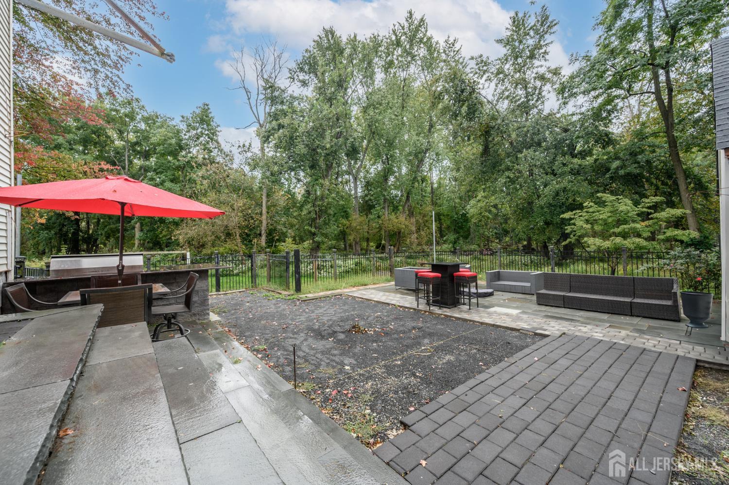 125-127 Princeton Lane North Plainfield NJ 07063