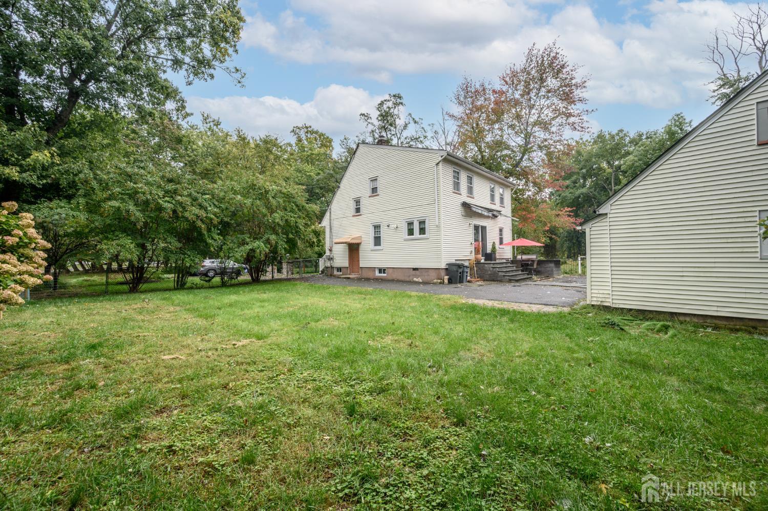 125-127 Princeton Lane North Plainfield NJ 07063
