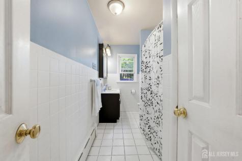 5 Rhode Street Sayreville NJ 08827