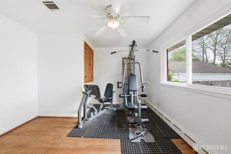 5 Rhode Street Sayreville NJ 08827