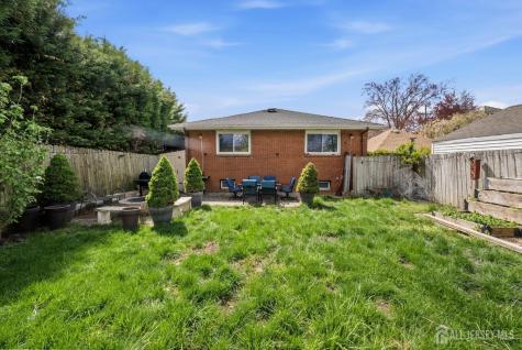 5 Rhode Street Sayreville NJ 08827