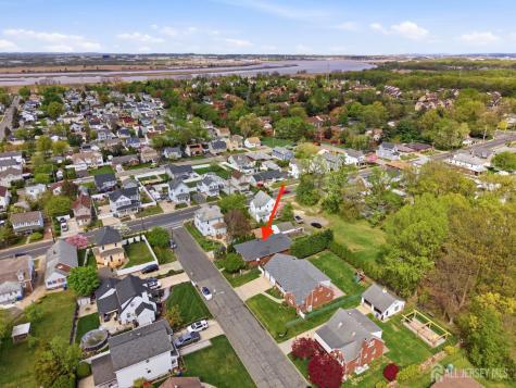 5 Rhode Street Sayreville NJ 08827