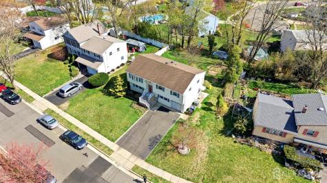 8 Albemarle Road East Brunswick NJ 08816