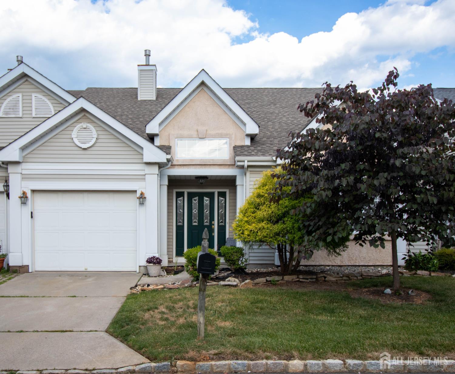70 Birmingham Lane Monroe NJ 08831