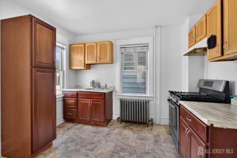 453 Compton Avenue Perth Amboy NJ 08861
