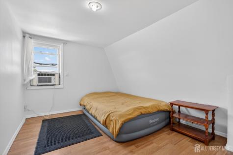 453 Compton Avenue Perth Amboy NJ 08861