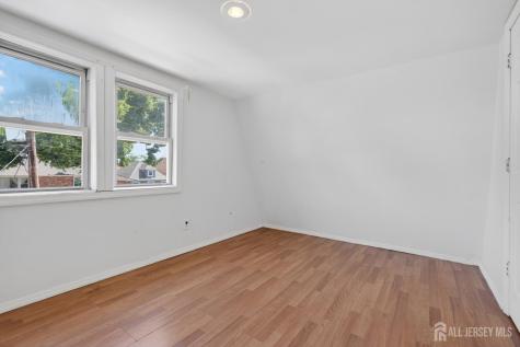 453 Compton Avenue Perth Amboy NJ 08861
