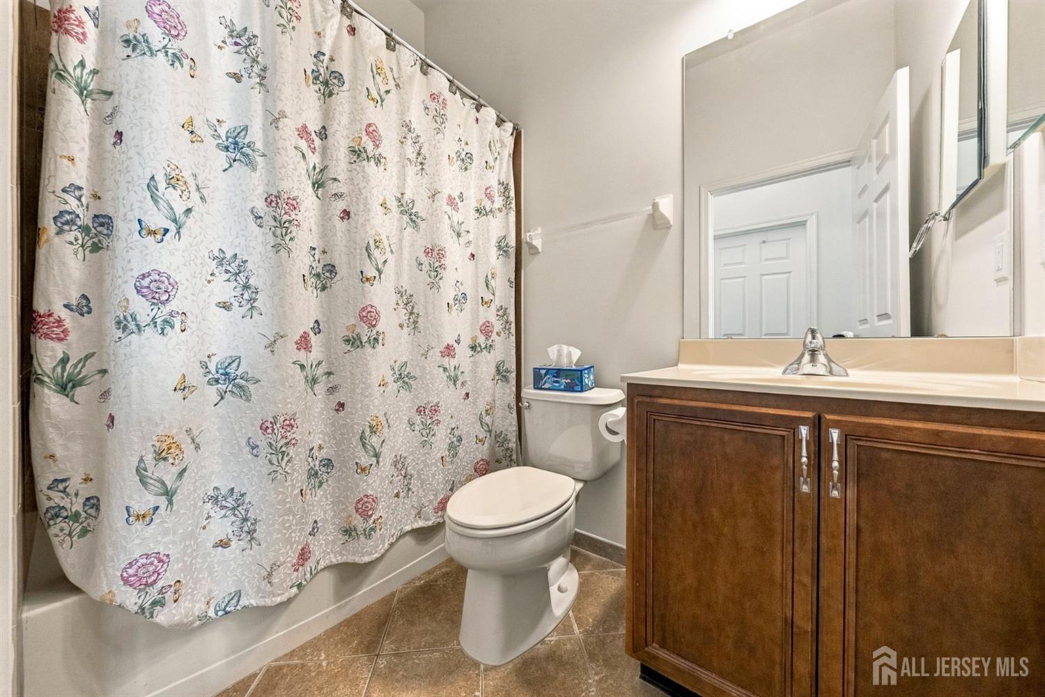 5 Ascot Court South Brunswick NJ 08824