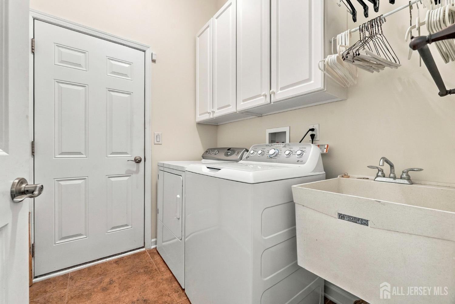 5 Ascot Court South Brunswick NJ 08824
