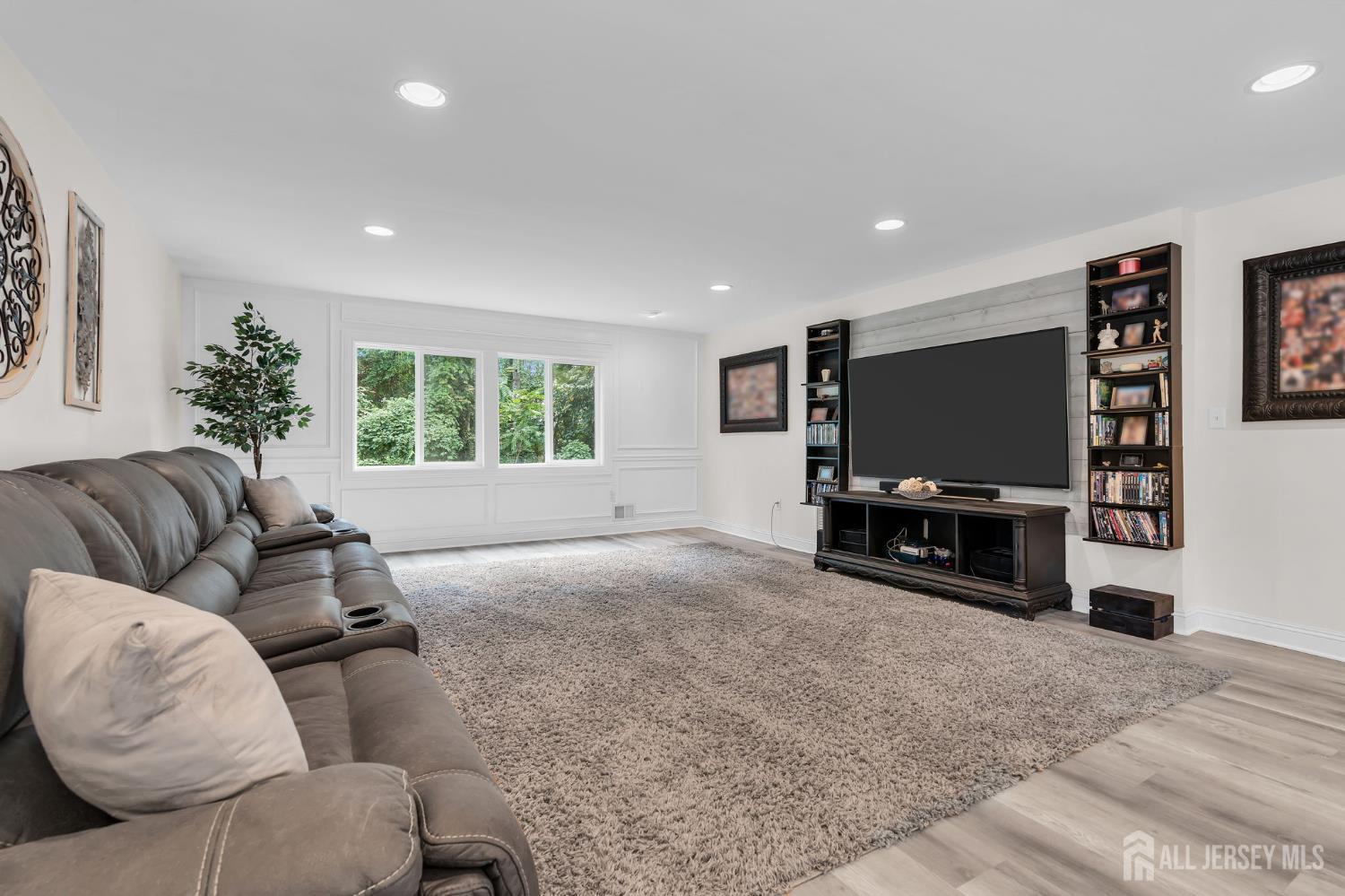 46 Shephard Drive Middletown NJ 07748