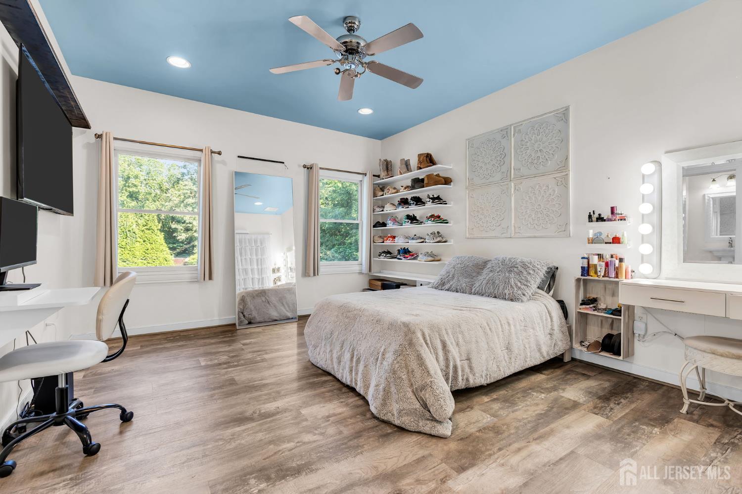46 Shephard Drive Middletown NJ 07748