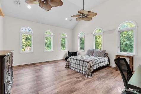 46 Shephard Drive Middletown NJ 07748