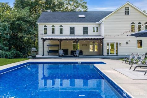 46 Shephard Drive Middletown NJ 07748