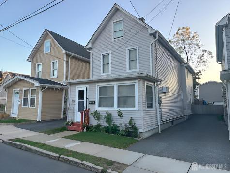 8 Clinton Street South River NJ 08882