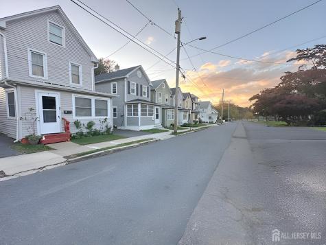 8 Clinton Street South River NJ 08882