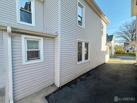8 Clinton Street South River NJ 08882