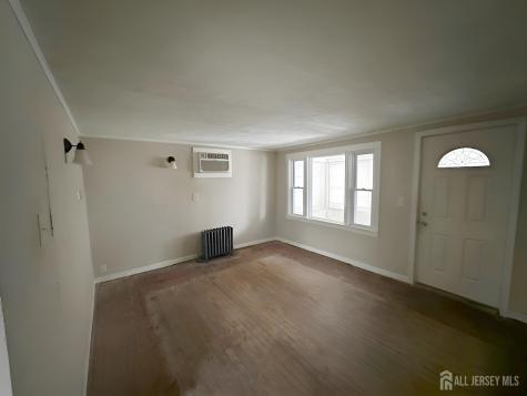 8 Clinton Street South River NJ 08882