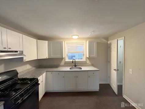 8 Clinton Street South River NJ 08882