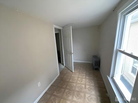 8 Clinton Street South River NJ 08882
