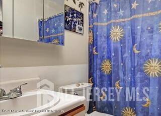 603 Holly Drive Perth Amboy NJ 08861