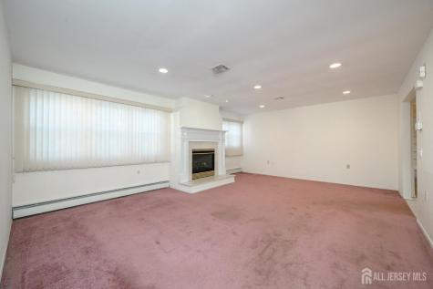 27 Bahamia Drive Toms River NJ 08757