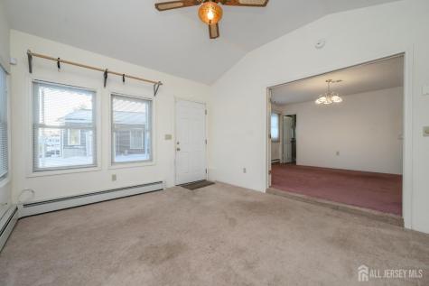 27 Bahamia Drive Toms River NJ 08757