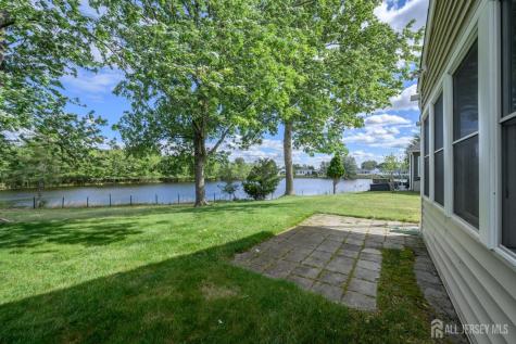27 Bahamia Drive Toms River NJ 08757