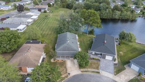 27 Bahamia Drive Toms River NJ 08757