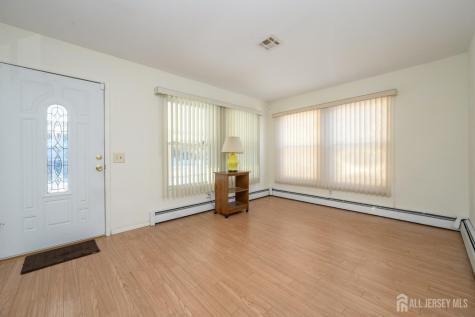 27 Bahamia Drive Toms River NJ 08757