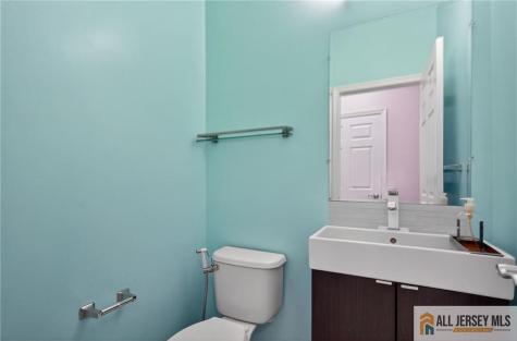 20 Andrews Way Piscataway NJ 08854