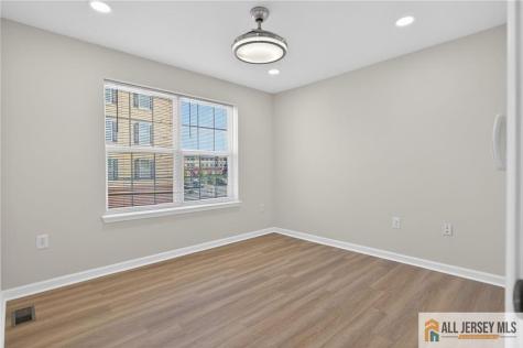 20 Andrews Way Piscataway NJ 08854