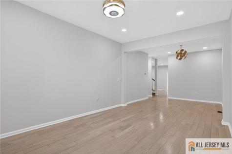 20 Andrews Way Piscataway NJ 08854