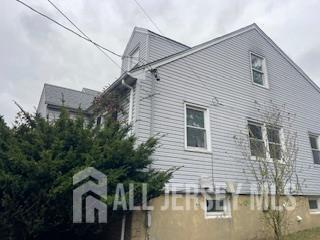 6 Gates Avenue East Brunswick NJ 08816