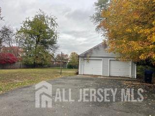 6 Gates Avenue East Brunswick NJ 08816