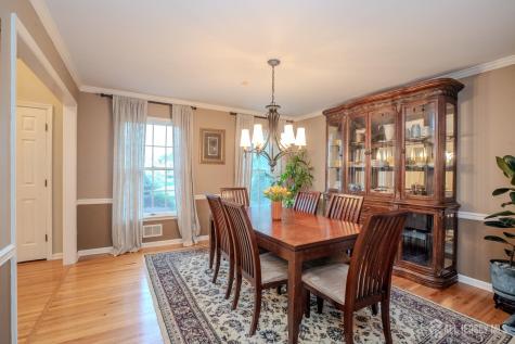 6 Bush Court West Windsor NJ 08550