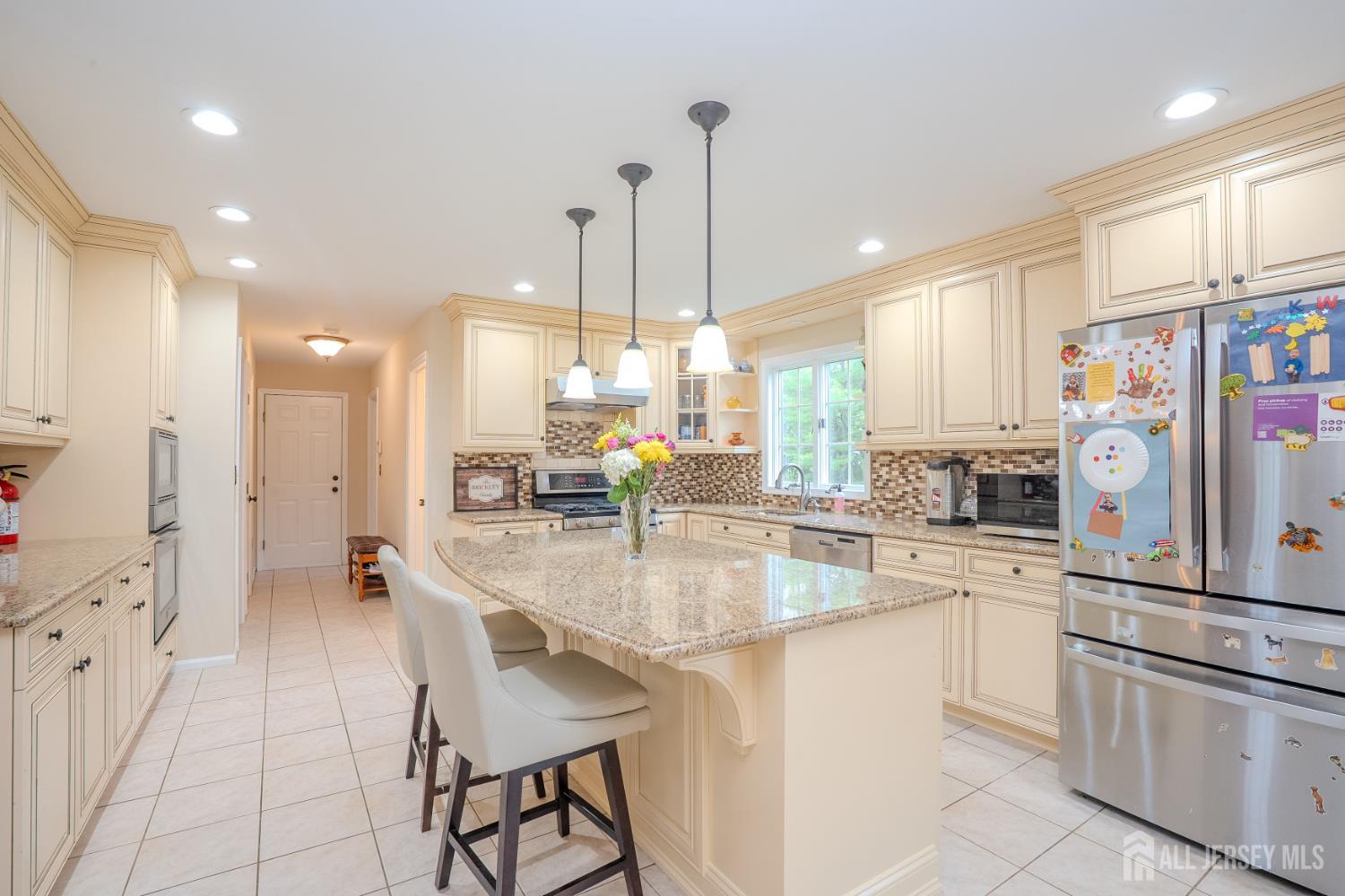 6 Bush Court West Windsor NJ 08550