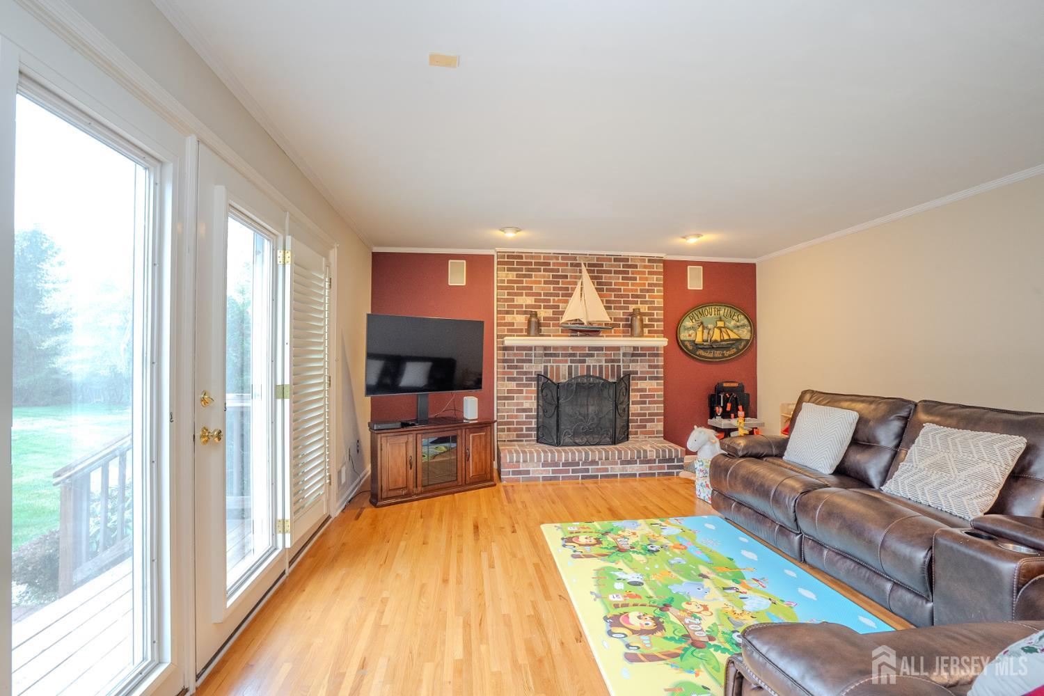 6 Bush Court West Windsor NJ 08550