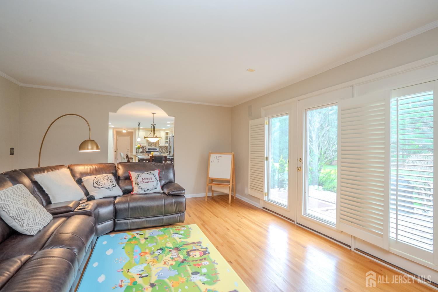 6 Bush Court West Windsor NJ 08550