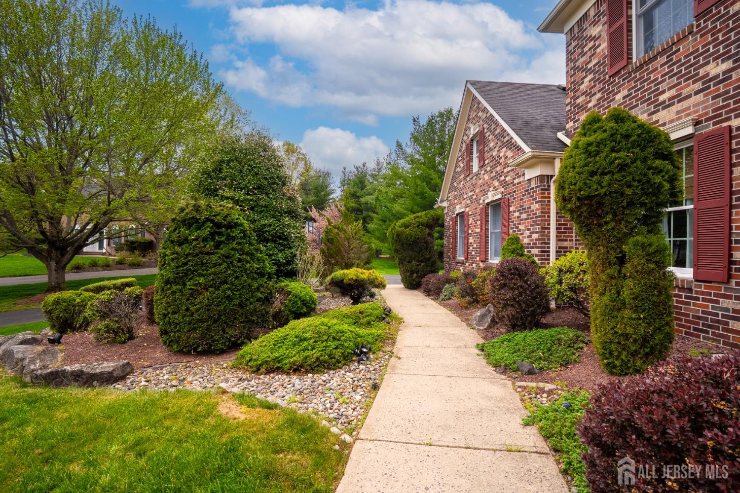 6 Bush Court West Windsor NJ 08550