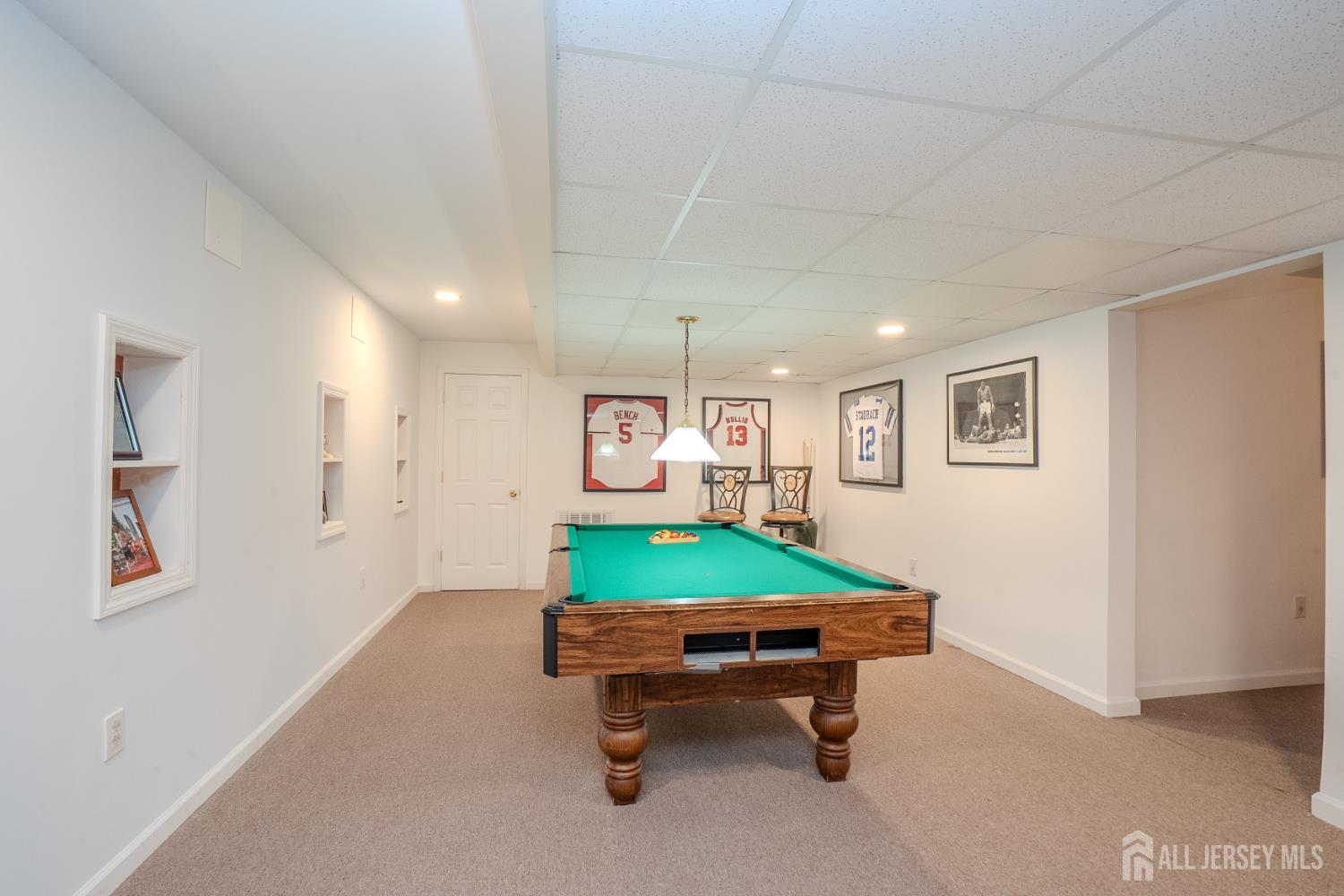 6 Bush Court West Windsor NJ 08550