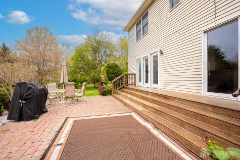 6 Bush Court West Windsor NJ 08550