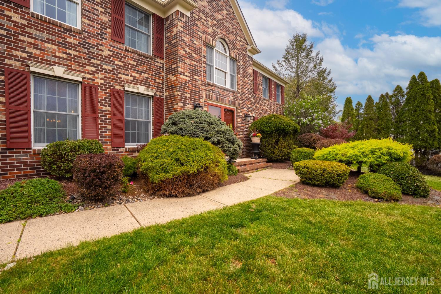 6 Bush Court West Windsor NJ 08550