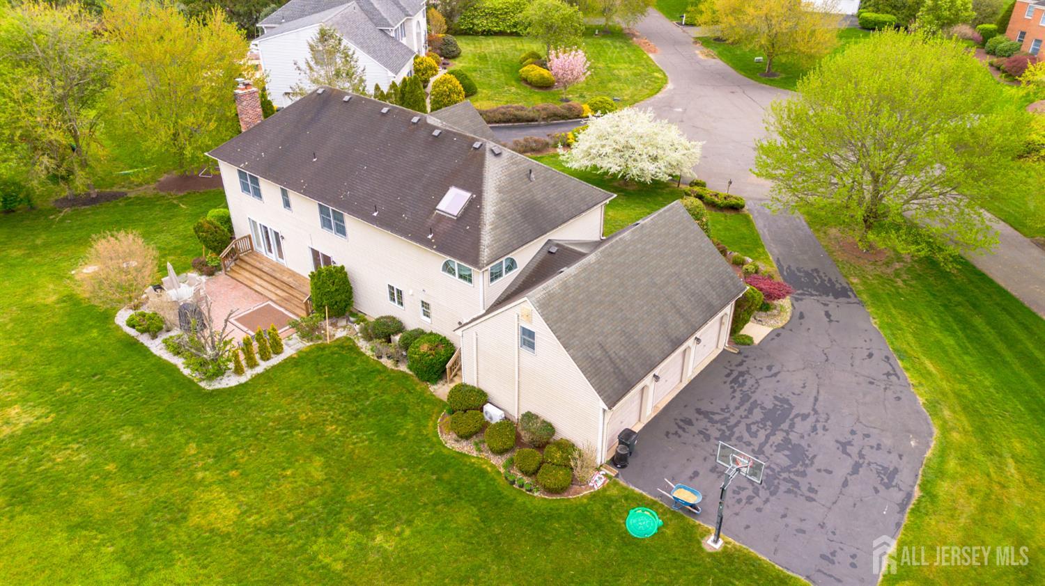 6 Bush Court West Windsor NJ 08550