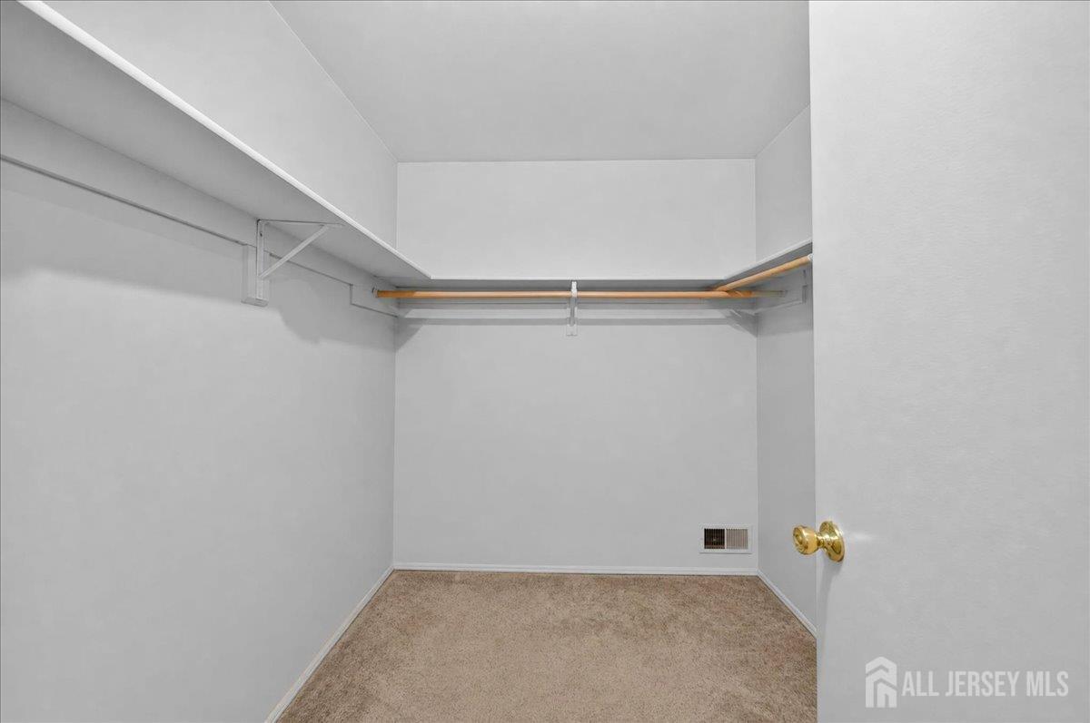 38 Deerfield Lane Jamesburg NJ 08831