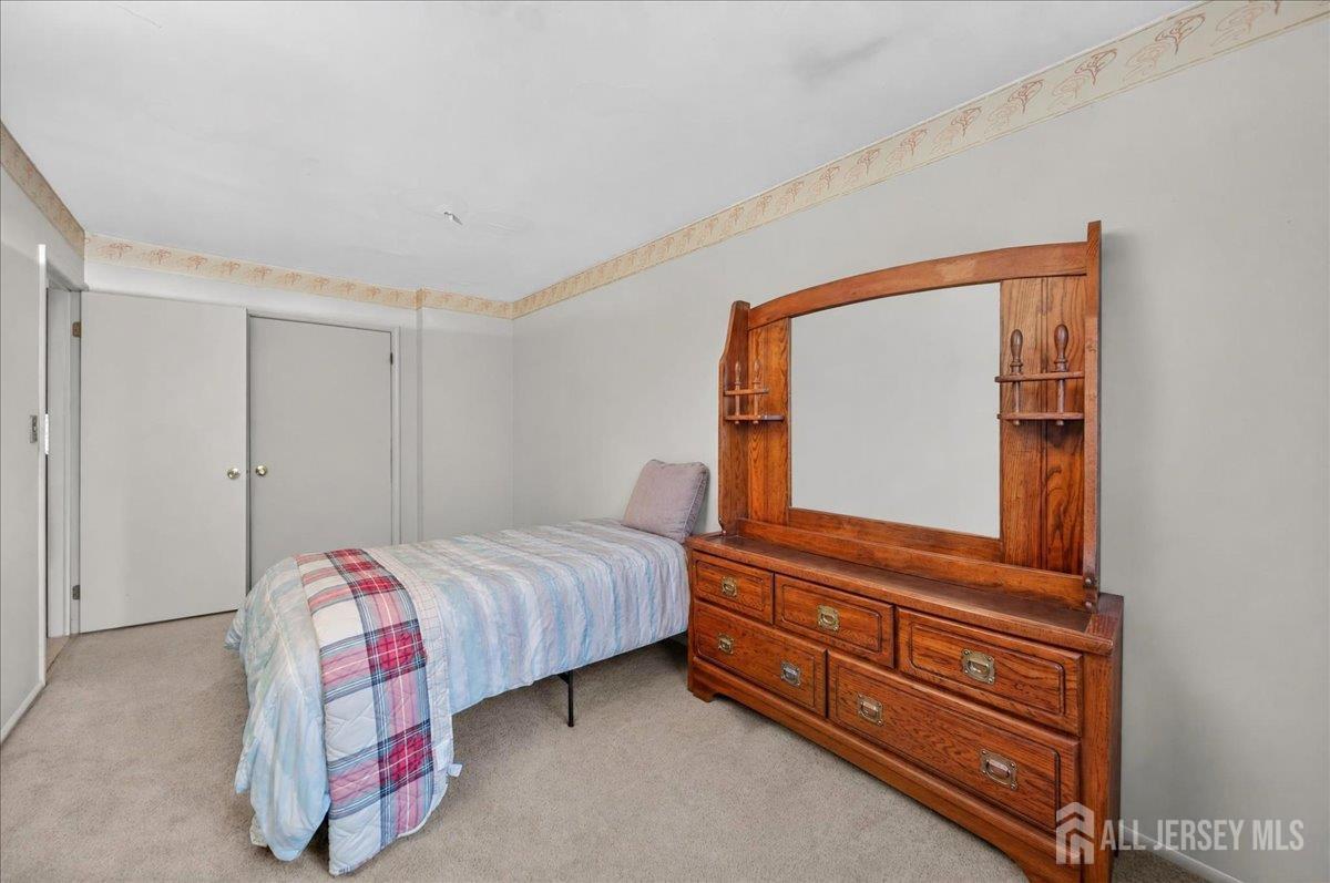 38 Deerfield Lane Jamesburg NJ 08831