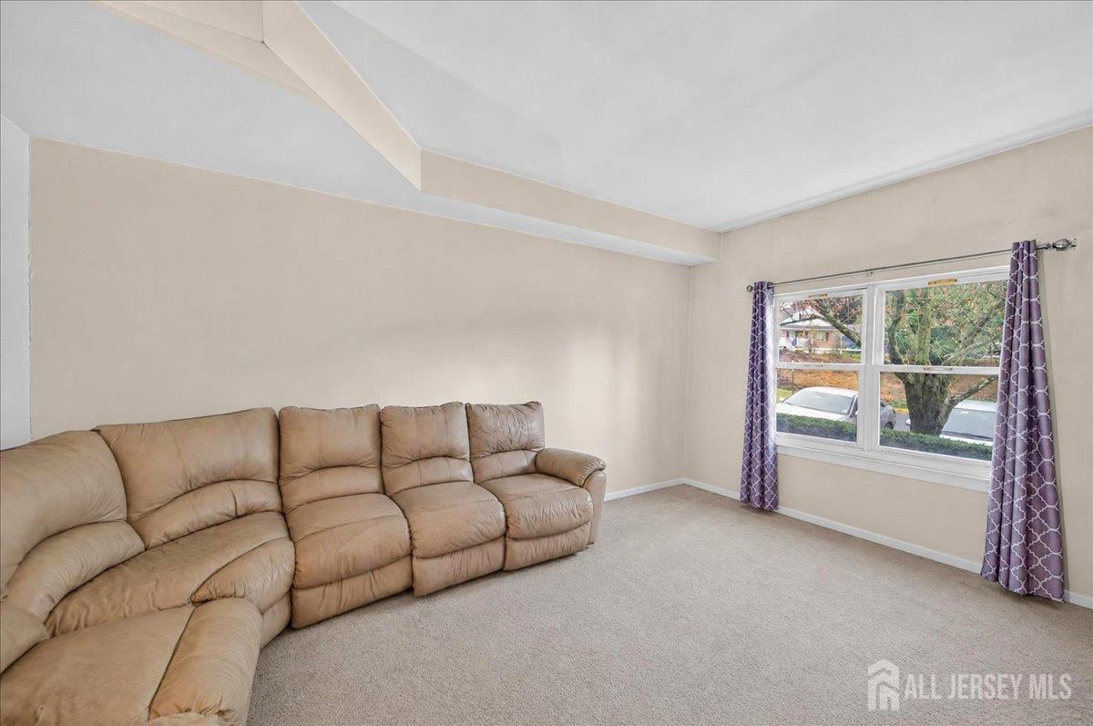 38 Deerfield Lane Jamesburg NJ 08831